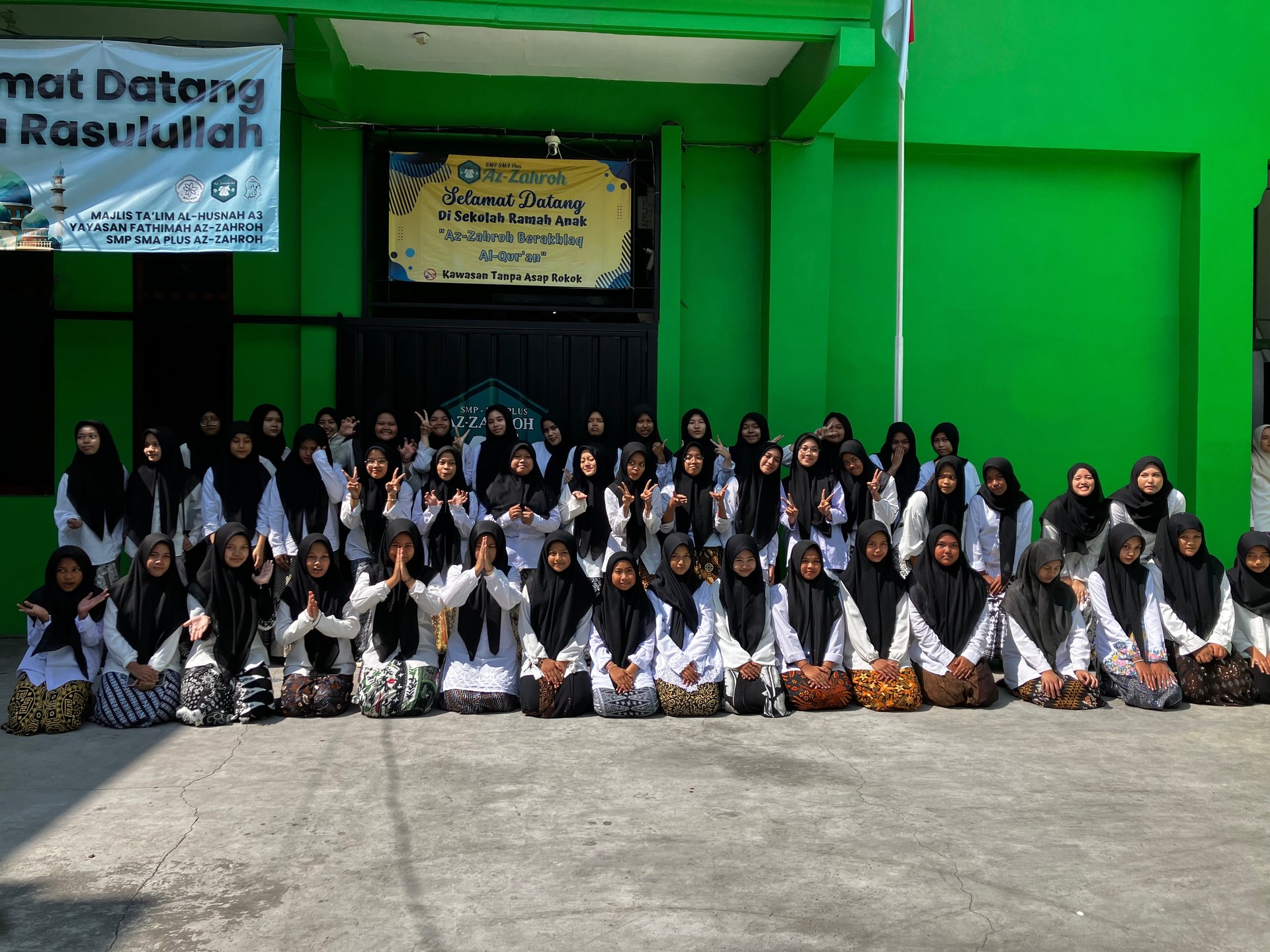 Hijab: Identitas dan Kehormatan Muslimah